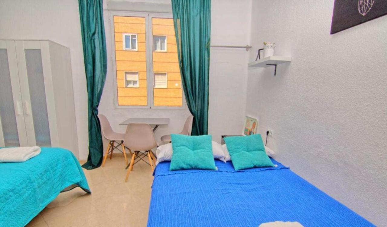 Appartement Guests House Mercado Málaga Extérieur photo